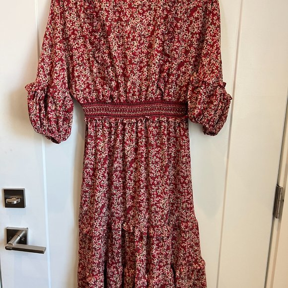 NWT MAX STUDIO Puff-Sleeve Floral Empire Dress Size Large - Picture 7 of 7